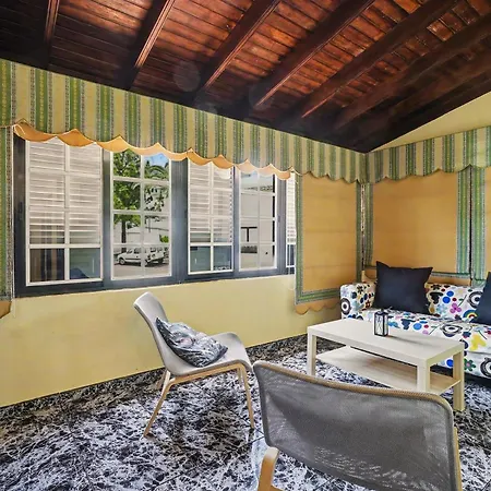 Casa Niebla *